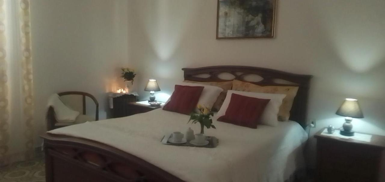 B&B Cuore E Vento Sant'Antioco Luaran gambar