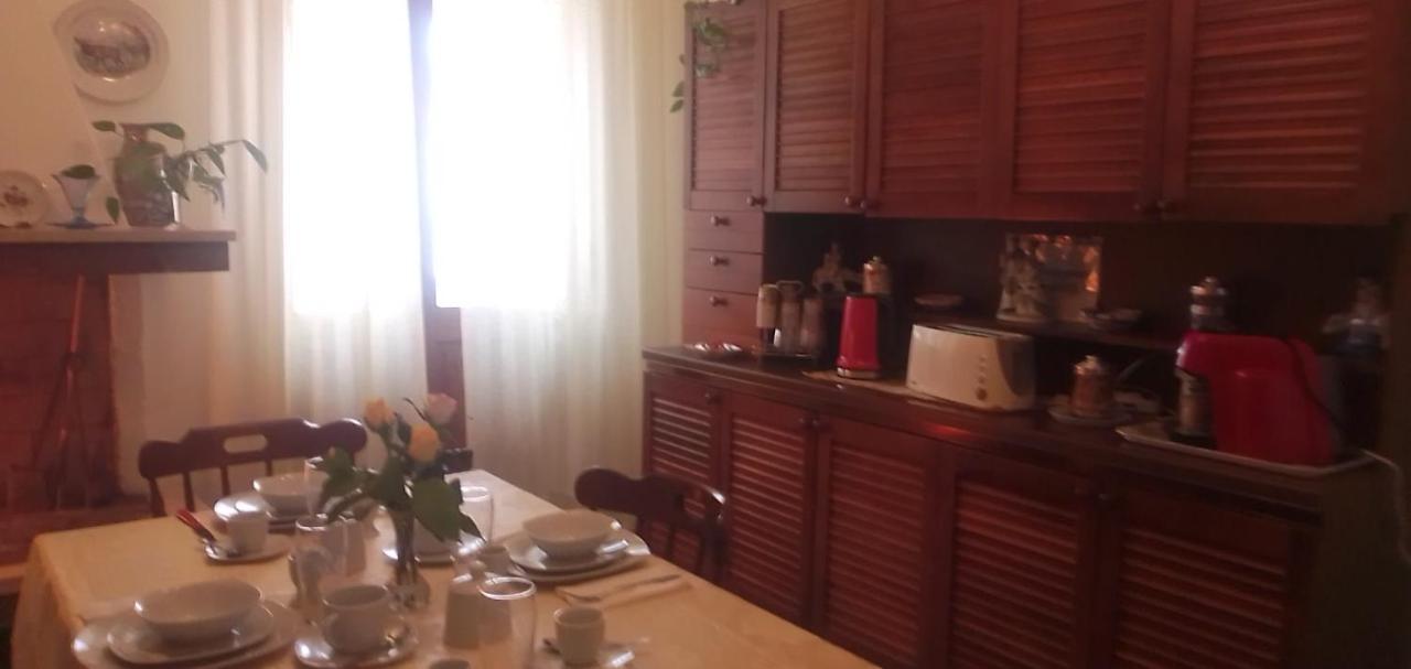 B&B Cuore E Vento Sant'Antioco Luaran gambar